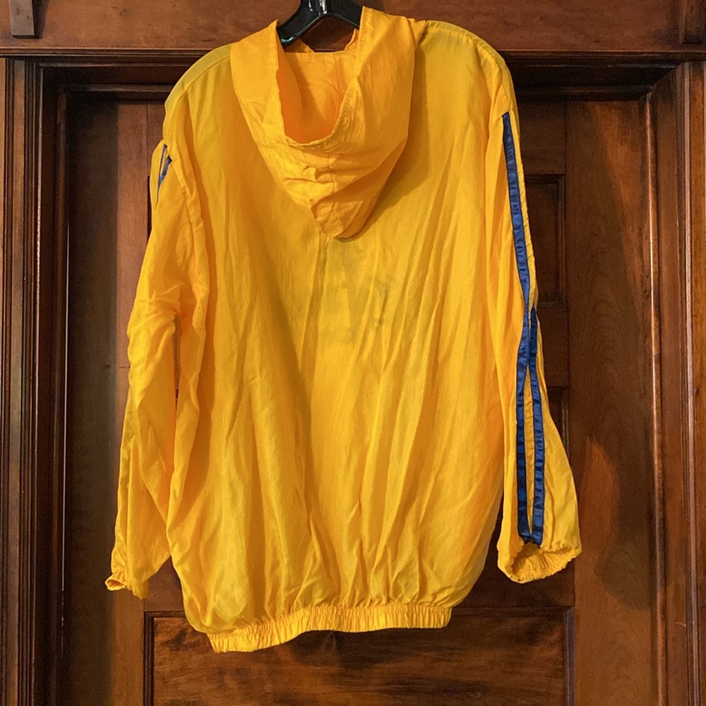 Corona jacket - Picture 2 of 5